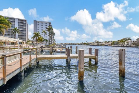 Copropriété à vendre à Highland Beach, Floride: 2 chambres, 111.58 m2 № 1226928 - photo 2