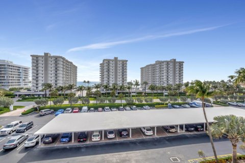 Condominio en venta en Highland Beach, Florida, 2 dormitorios, 111.58 m2 № 1226928 - foto 30