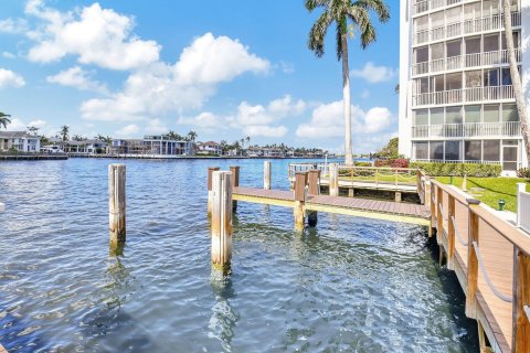 Copropriété à vendre à Highland Beach, Floride: 2 chambres, 111.58 m2 № 1226928 - photo 3