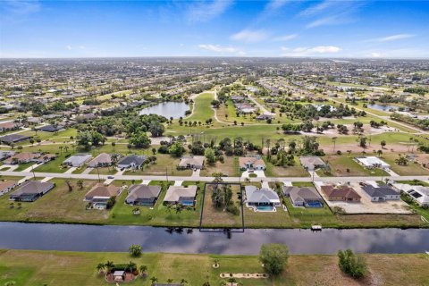 Terreno en venta en Rotonda, Florida № 1063578 - foto 5