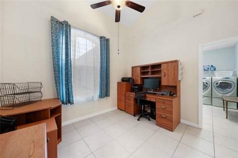 House in Port Charlotte, Florida 3 bedrooms, 170.94 sq.m. № 1277666 - photo 6