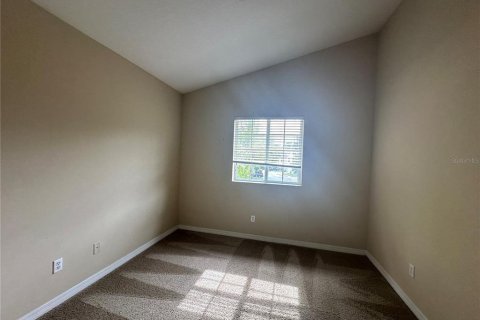 Condo in Orlando, Florida, 3 bedrooms  № 1298980 - photo 11