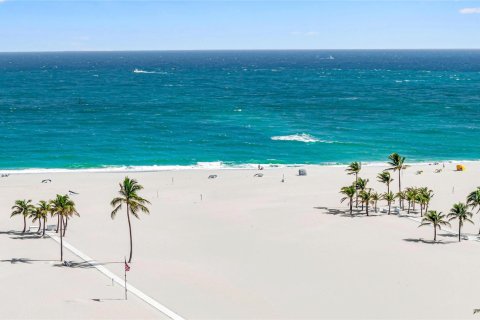 Condo in Fort Lauderdale, Florida, 2 bedrooms  № 1029610 - photo 5