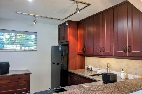 Condominio en venta en Lake Worth, Florida, 1 dormitorio, 69.12 m2 № 1022348 - foto 28