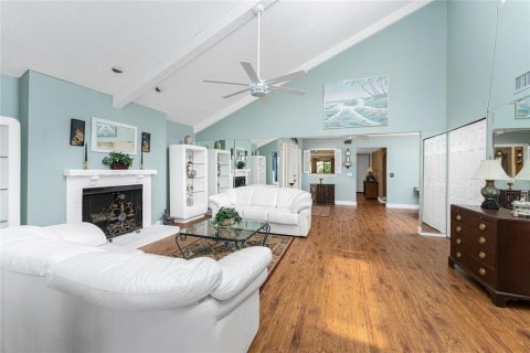 Villa ou maison à vendre à Punta Gorda, Floride: 2 chambres, 165.92 m2 № 1276107 - photo 11