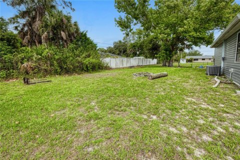 Villa ou maison à vendre à North Port, Floride: 3 chambres, 175.31 m2 № 1276105 - photo 29