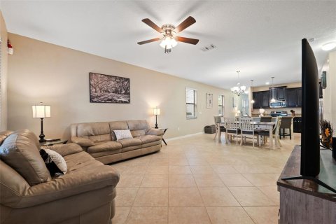 Casa en venta en New Port Richey, Florida, 3 dormitorios, 182.09 m2 № 1276136 - foto 29