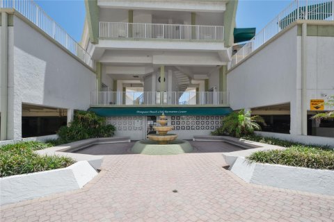 Copropriété à vendre à Pompano Beach, Floride: 1 chambre, 68.56 m2 № 1033864 - photo 12