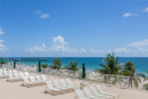 Copropriété à vendre à Pompano Beach, Floride: 1 chambre, 68.56 m2 № 1033864 - photo 9