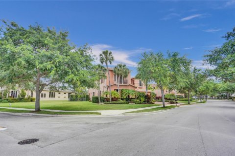 House in Parkland, Florida 5 bedrooms, 460.24 sq.m. № 1097836 - photo 4