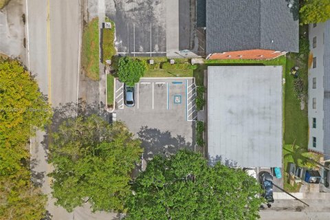 Immobilier commercial à vendre à Pembroke Pines, Floride № 1050893 - photo 5