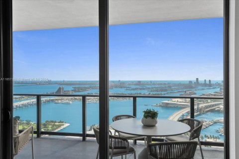 Condominio en venta en Miami, Florida, 3 dormitorios, 127.55 m2 № 1358444 - foto 2