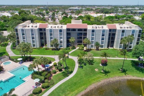 Condo in Delray Beach, Florida, 1 bedroom  № 1356619 - photo 20