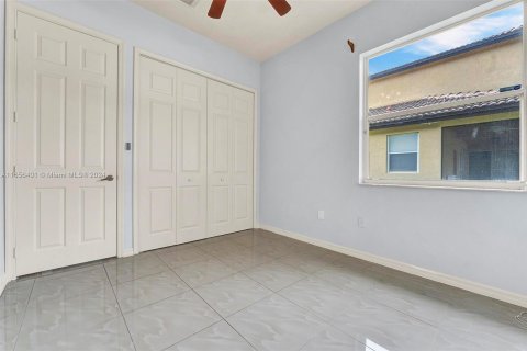 Casa en venta en Miramar, Florida, 5 dormitorios, 248.42 m2 № 1358926 - foto 29