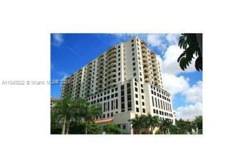 Condominio en venta en Coral Gables, Florida, 1 dormitorio, 74.04 m2 № 1044941 - foto 24