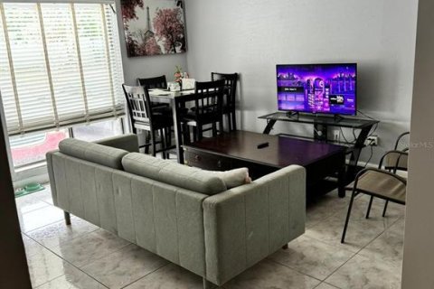 Condominio en venta en Orlando, Florida, 2 dormitorios, 80.55 m2 № 1043553 - foto 14