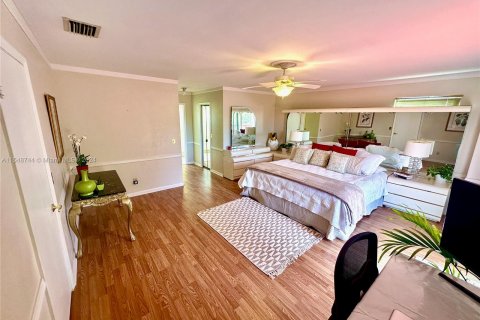 House in Davie, Florida 3 bedrooms, 219.81 sq.m. № 1059853 - photo 28