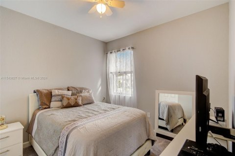 Adosado en venta en Homestead, Florida, 3 dormitorios, 143.53 m2 № 1049186 - foto 20