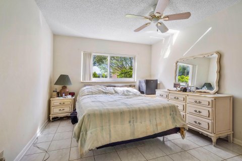 Condo in Boynton Beach, Florida, 2 bedrooms  № 1047975 - photo 8