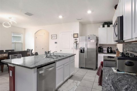 Casa en venta en Wimauma, Florida, 5 dormitorios, 234.3 m2 № 1057198 - foto 11