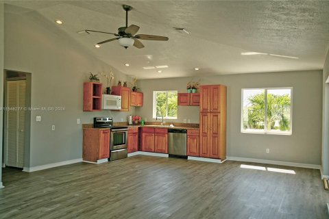 Купить виллу или дом в Ки-Ларго, Флорида 4 спальни, 122.63м2, № 1058518 - фото 5