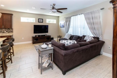 Casa en venta en Tampa, Florida, 4 dormitorios, 289.39 m2 № 1403638 - foto 21