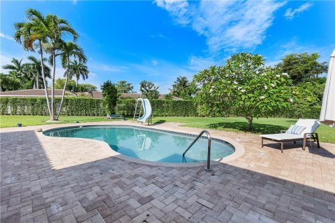 Villa ou maison à vendre à Coral Springs, Floride: 5 chambres, 282.33 m2 № 1065617 - photo 26