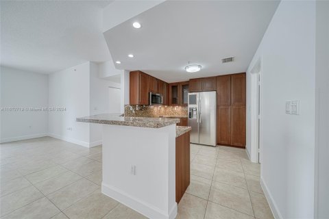 Copropriété à vendre à Coral Gables, Floride: 2 chambres, 138.33 m2 № 1234843 - photo 5