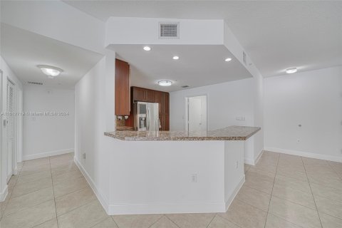 Condo in Coral Gables, Florida, 2 bedrooms  № 1234843 - photo 6