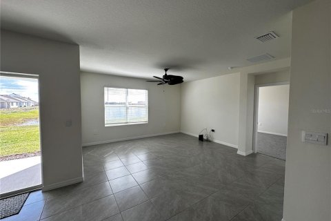 House in Bradenton, Florida 4 bedrooms, 169.83 sq.m. № 1346332 - photo 9