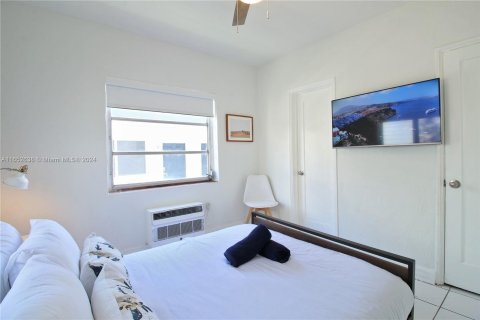 Appartement à louer à Miami Beach, Floride: 2 chambres, 544.31 m2 № 1358906 - photo 15