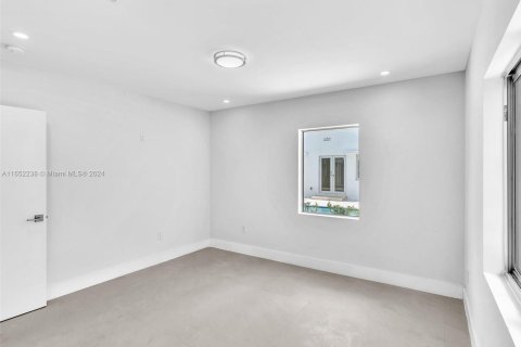 Immobilier commercial à vendre à Miami Beach, Floride: 165.74 m2 № 1358907 - photo 28