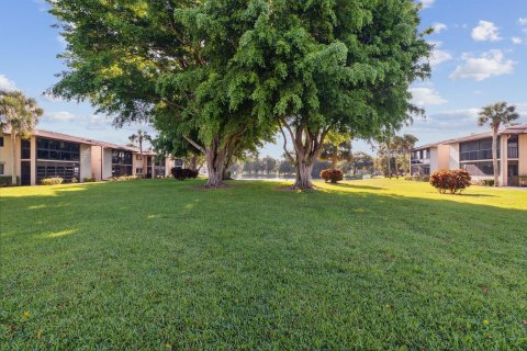 Condo in Delray Beach, Florida, 2 bedrooms  № 1075666 - photo 17