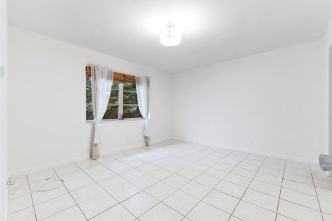 Condominio en venta en Wilton Manors, Florida, 1 dormitorio, 69.68 m2 № 1060243 - foto 18