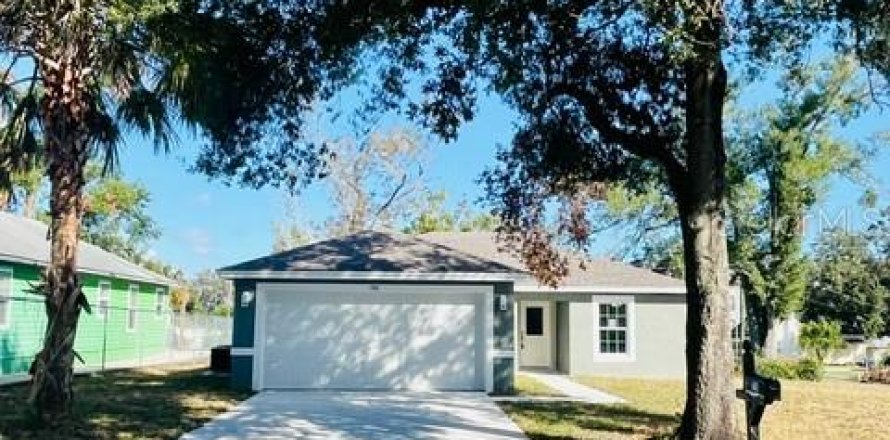 House in Lakeland, Florida 3 bedrooms, 106.37 sq.m. № 1429209