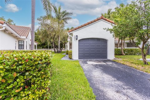 Casa en venta en Aventura, Florida, 3 dormitorios, 139.82 m2 № 1050387 - foto 5