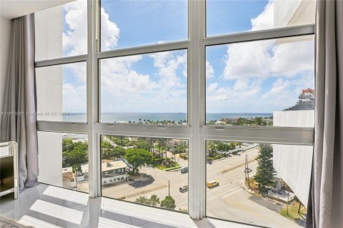 Copropriété à vendre à Fort Lauderdale, Floride: 2 chambres, 111.48 m2 № 1390061 - photo 18