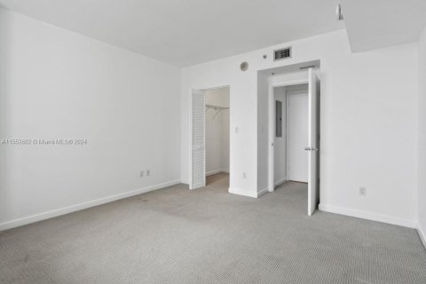 Copropriété à vendre à Miami, Floride: 1 chambre, 78.6 m2 № 1074191 - photo 17