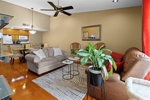 Condo in Tampa, Florida, 1 bedroom  № 1391444 - photo 7