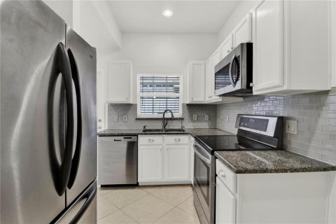 Touwnhouse à vendre à Orlando, Floride: 3 chambres, 146.97 m2 № 1391415 - photo 18