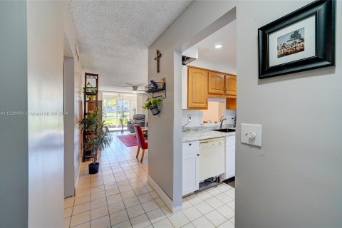 Condominio en venta en Dania Beach, Florida, 1 dormitorio, 74.32 m2 № 1033192 - foto 7
