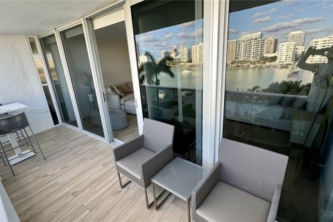 Copropriété à vendre à Miami Beach, Floride: 67.45 m2 № 1331516 - photo 22