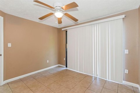 Casa en venta en New Port Richey, Florida, 2 dormitorios, 92.16 m2 № 1340591 - foto 17