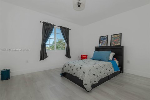 Condominio en venta en North Miami Beach, Florida, 3 dormitorios, 280.56 m2 № 1309212 - foto 16