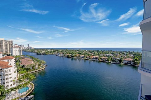 Condo in Aventura, Florida, 3 bedrooms  № 1396749 - photo 1