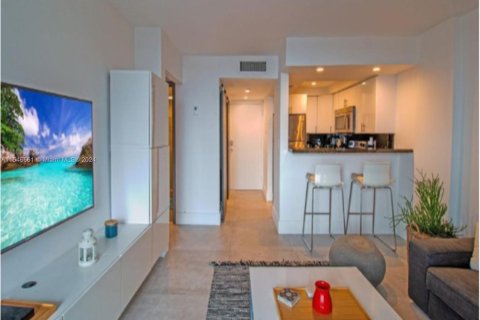 Copropriété à vendre à Miami Beach, Floride: 1 chambre, 53.51 m2 № 1050903 - photo 2