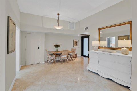 Condo in Fort Lauderdale, Florida, 2 bedrooms  № 1027103 - photo 23