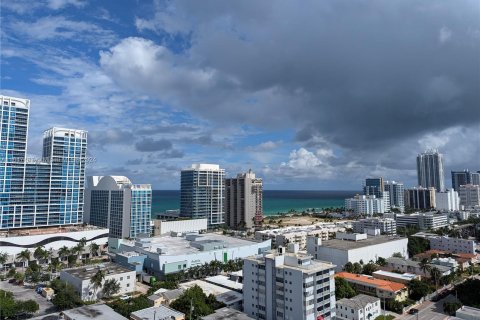 Studio in the Condo in Miami Beach, Florida  № 1347873 - photo 4