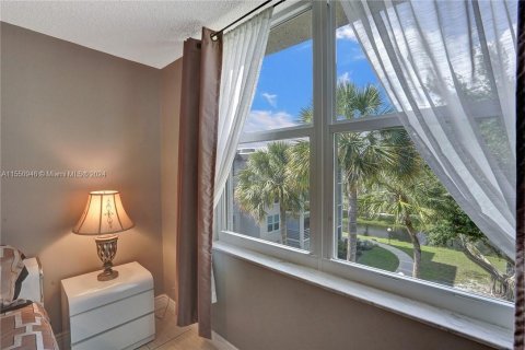 Condominio en venta en Lauderdale Lakes, Florida, 2 dormitorios, 89.19 m2 № 1067968 - foto 18