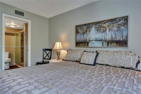 Copropriété à vendre à Lauderdale Lakes, Floride: 2 chambres, 89.19 m2 № 1067968 - photo 12